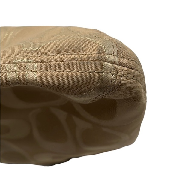 Coach Beige Poppy Signature Print Bag Shoulder Bag BLEMISH - Picture 11 of 11